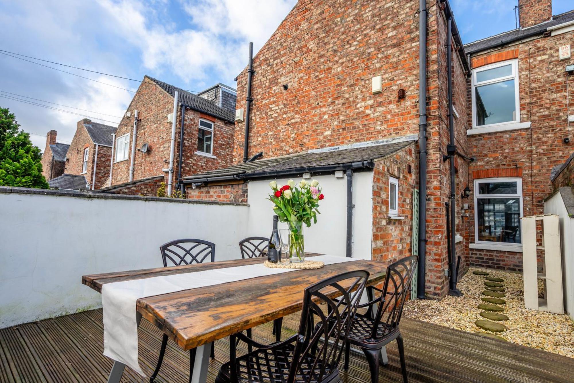 Emerald House York Esterno foto
